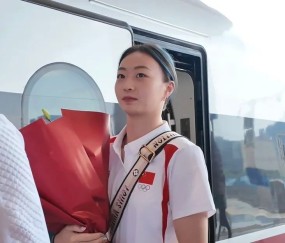 莎拉波娃迎来七赛季出色发挥，巴塞罗那观众热烈欢呼！的简单介绍-kaiyun开云官网