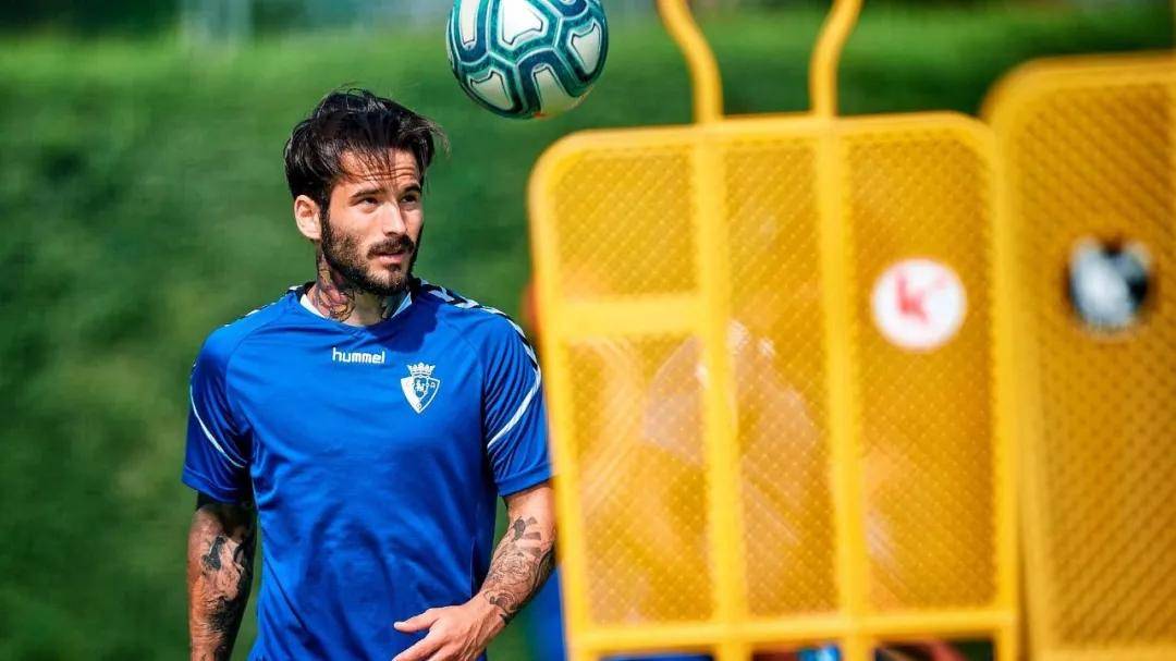 宣布战争状态发布动员令的是谁 宣布战争状态发布动员令的是谁