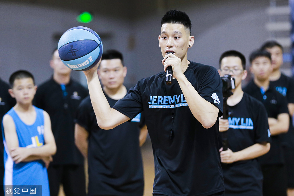 关于北京首钢今晚官宣签约；志在NBA季后赛名次提升；话题不断；年轻球员得到机会的信息