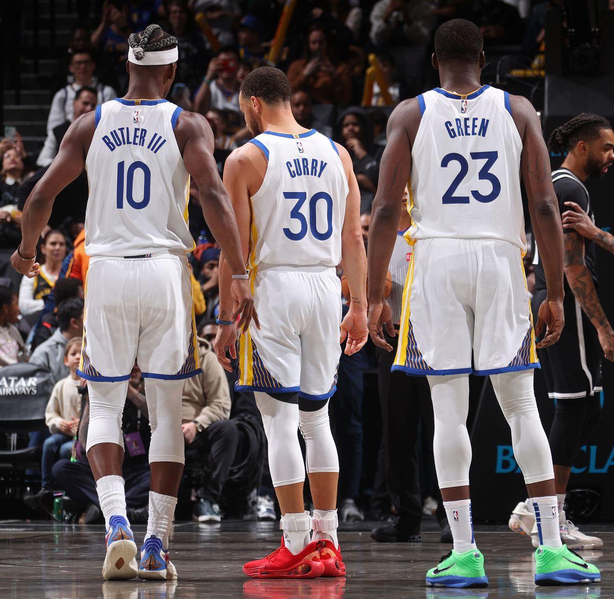 清晨NBA季后赛焦点战；明尼苏达森林狼造点机会；赛场秩序良好；资深球员宣示担当的简单介绍